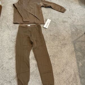 New USGI Polypro Cold Weather Drawer Pants and Undershirt ECWCS Thermal Brown M